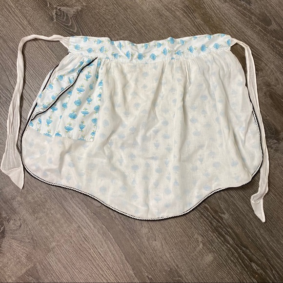 Vintage Reversible Half Apron - Picture 2 of 10